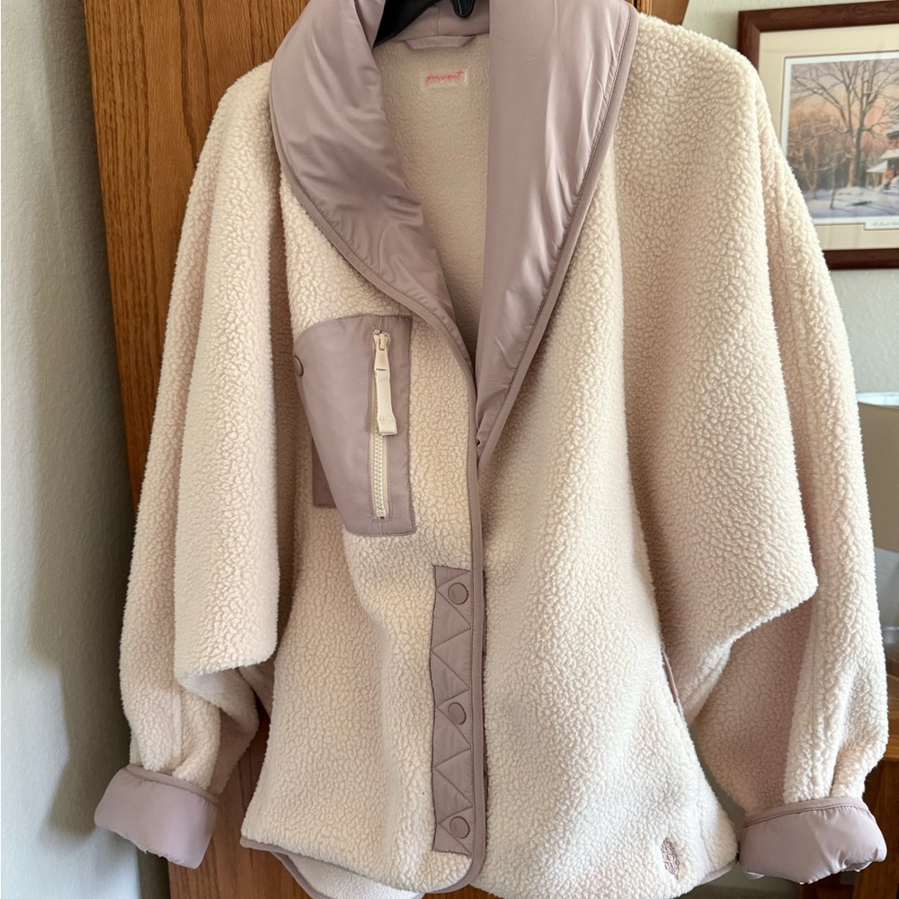 Women's Cream Jacket